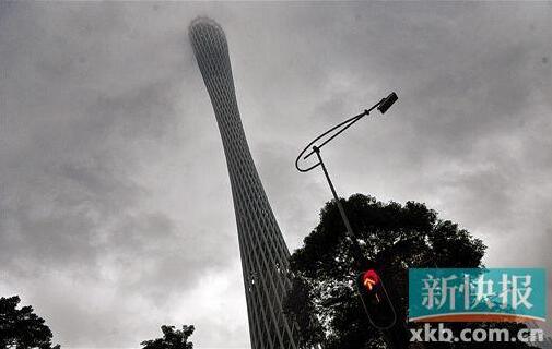 龍卷風(fēng)襲擊廣東致5死168傷 廣州大面積停電