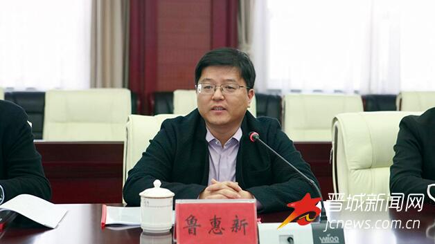 頤高集團前來開發(fā)區(qū)考察